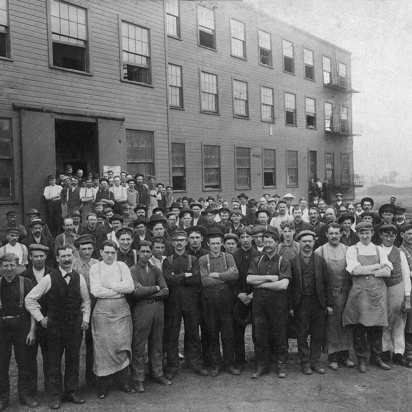 Online Classes | Anti-domestic: An Alternative Architectural History of Gustav Stickley - logo